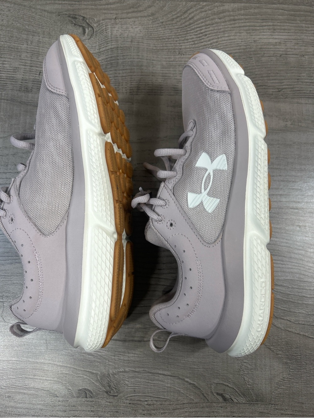 Under Armour Charged Lavender Running Sneakers Women’s Size 9 - Picture 5 of 11
